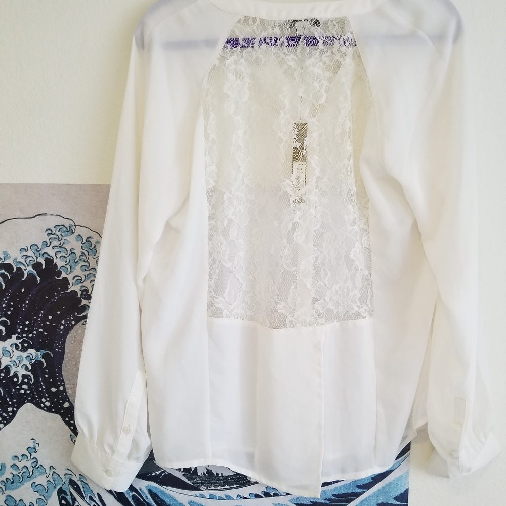 NWT Lauren Conrad Lace Back Blouse